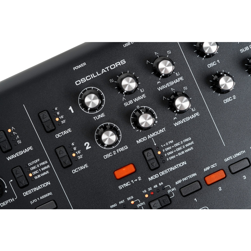 MOOG - Sintetizzatore analogico monofonico